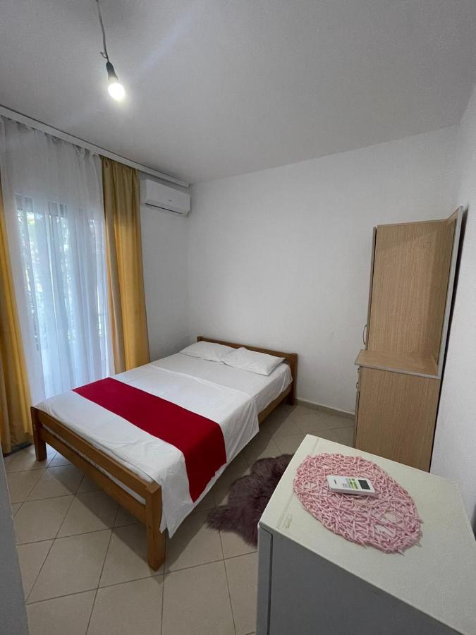 Aparthotel Vila Tufi Velipojë Extérieur photo
