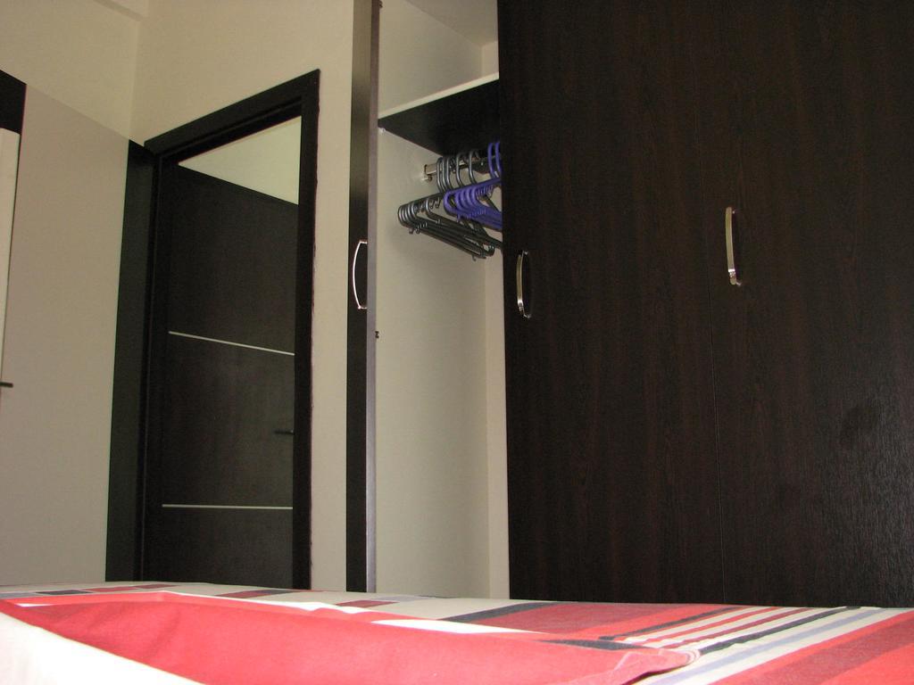 Aparthotel Vila Tufi Velipojë Extérieur photo