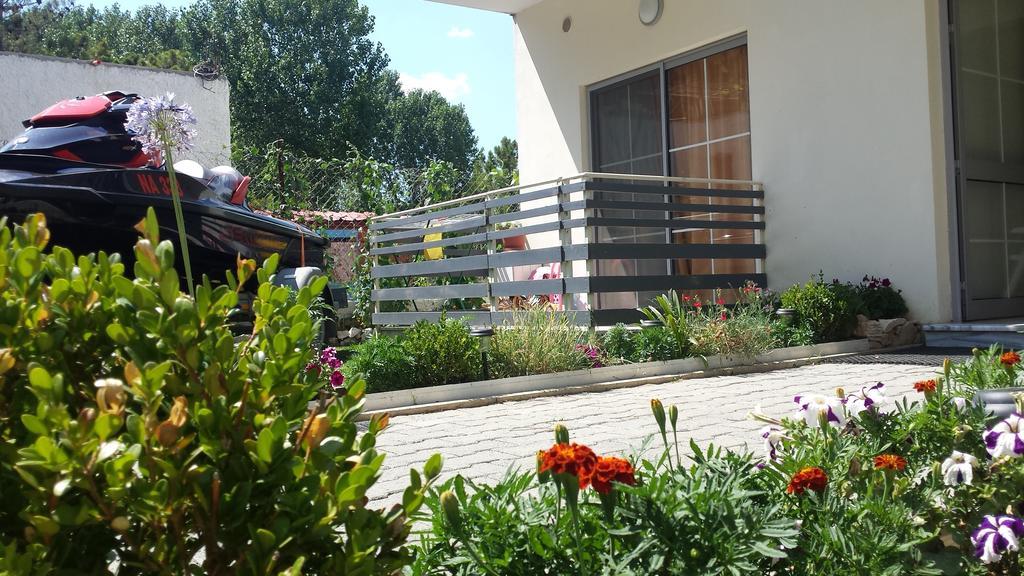 Aparthotel Vila Tufi Velipojë Chambre photo
