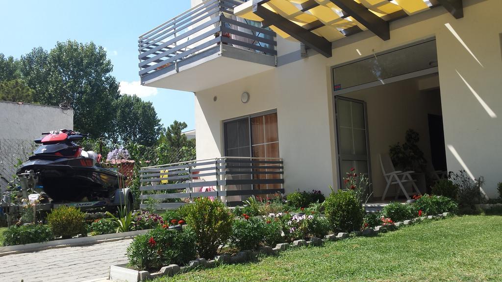 Aparthotel Vila Tufi Velipojë Chambre photo