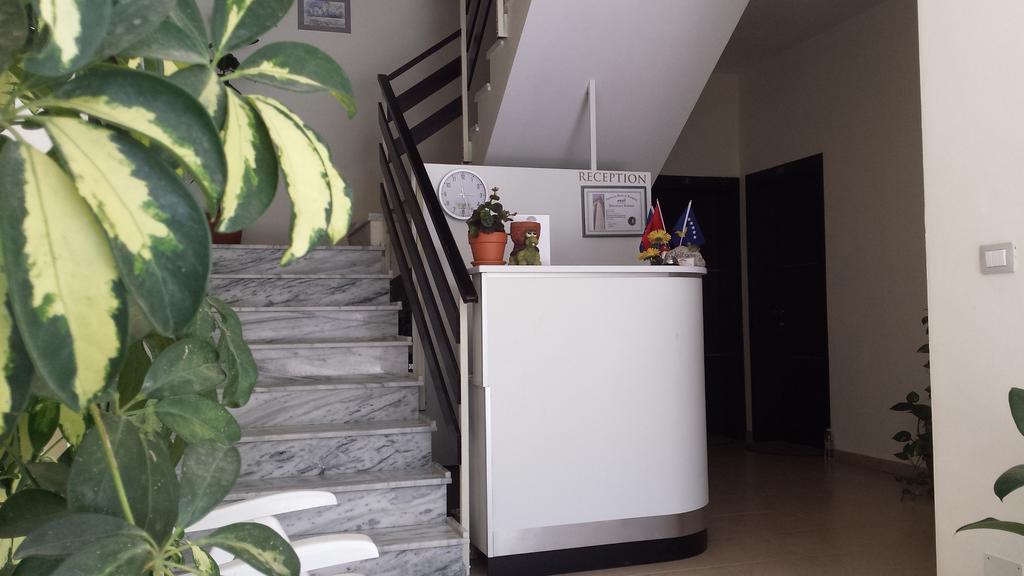 Aparthotel Vila Tufi Velipojë Extérieur photo