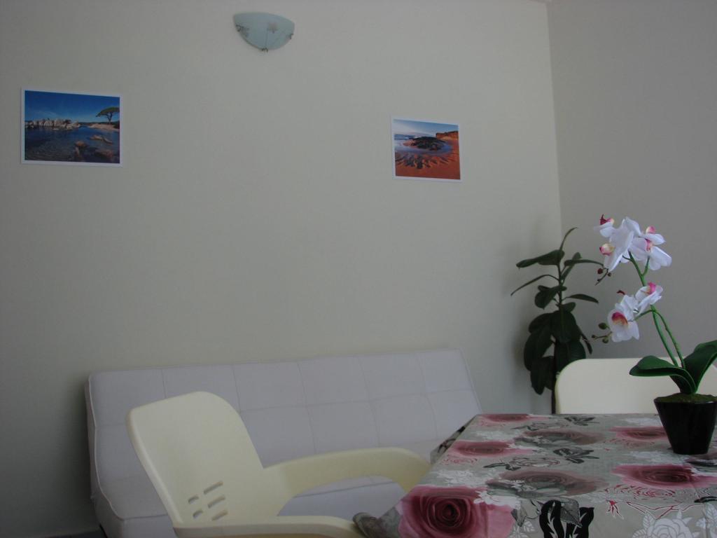 Aparthotel Vila Tufi Velipojë Extérieur photo
